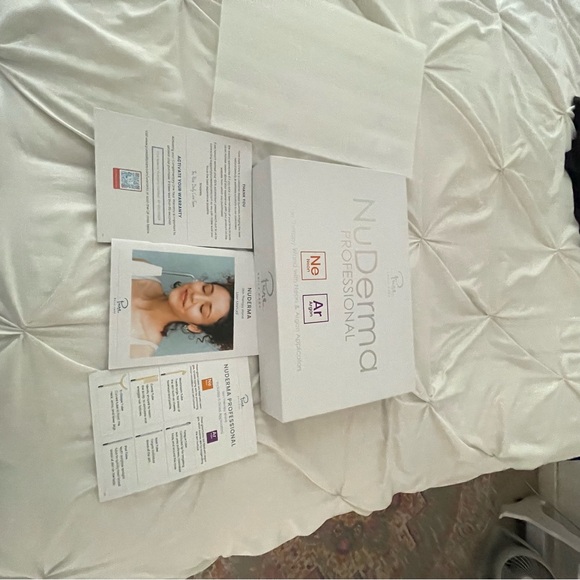 Silver Mercury Glass Candle Holders - Picture 3 of 4